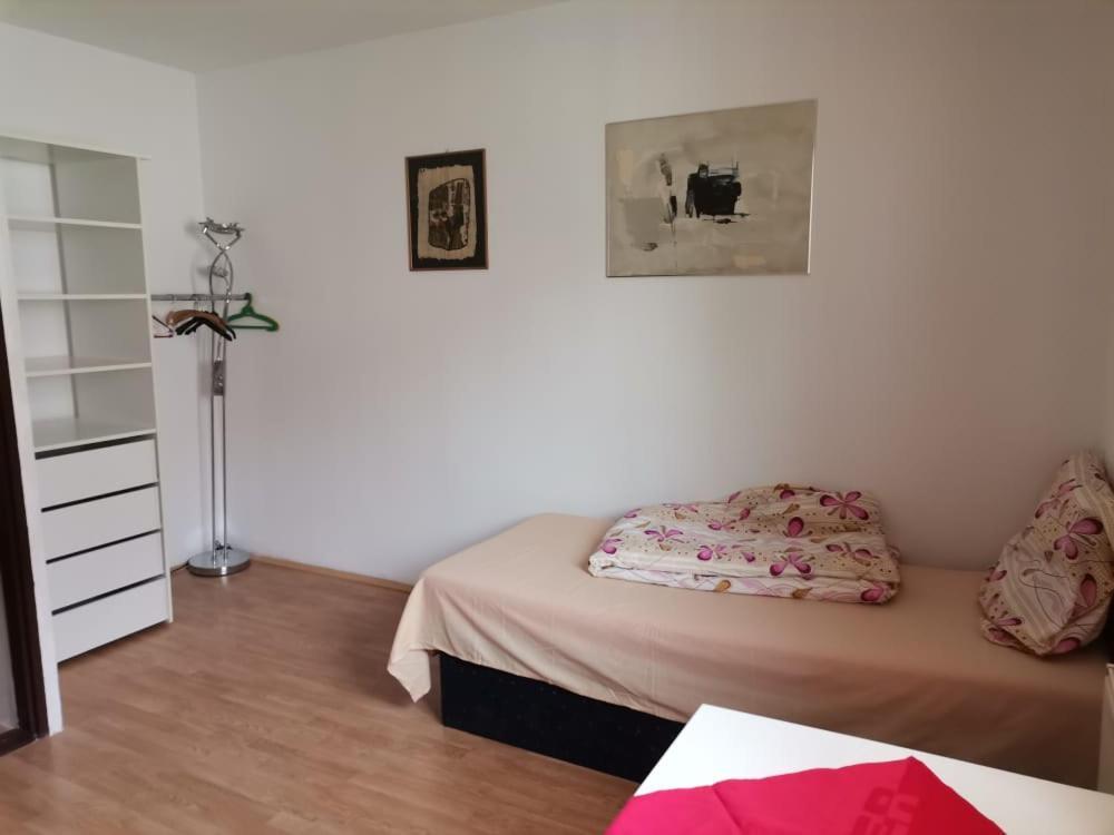 Anh' Private Rooms For Tourist Bratysława Zewnętrze zdjęcie
